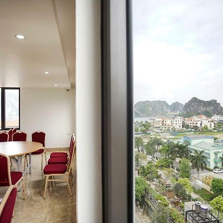 Lex Hotel Ha Long Exteriör bild